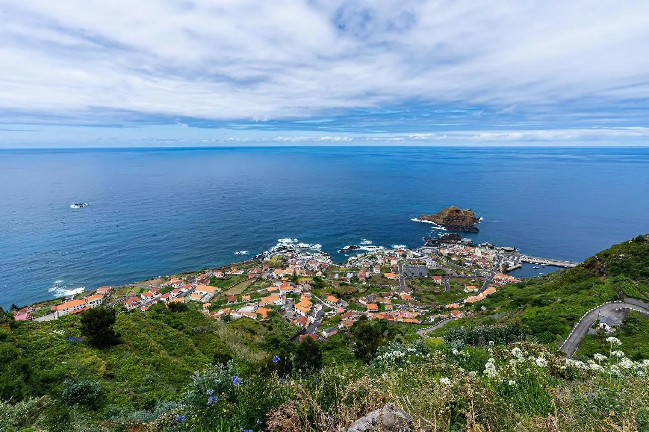 Ferienhaus Chalet Do Monte No Porto Moniz By Madeira Sun Travel